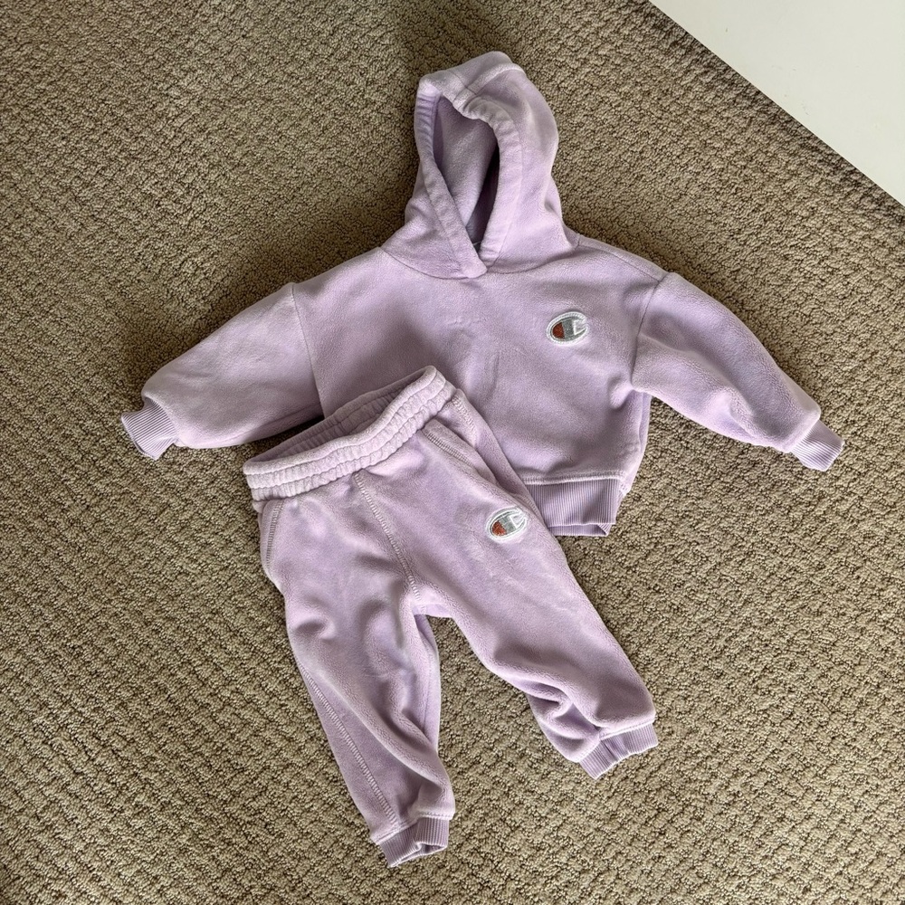 Champion Infant Light Purple Outfit
